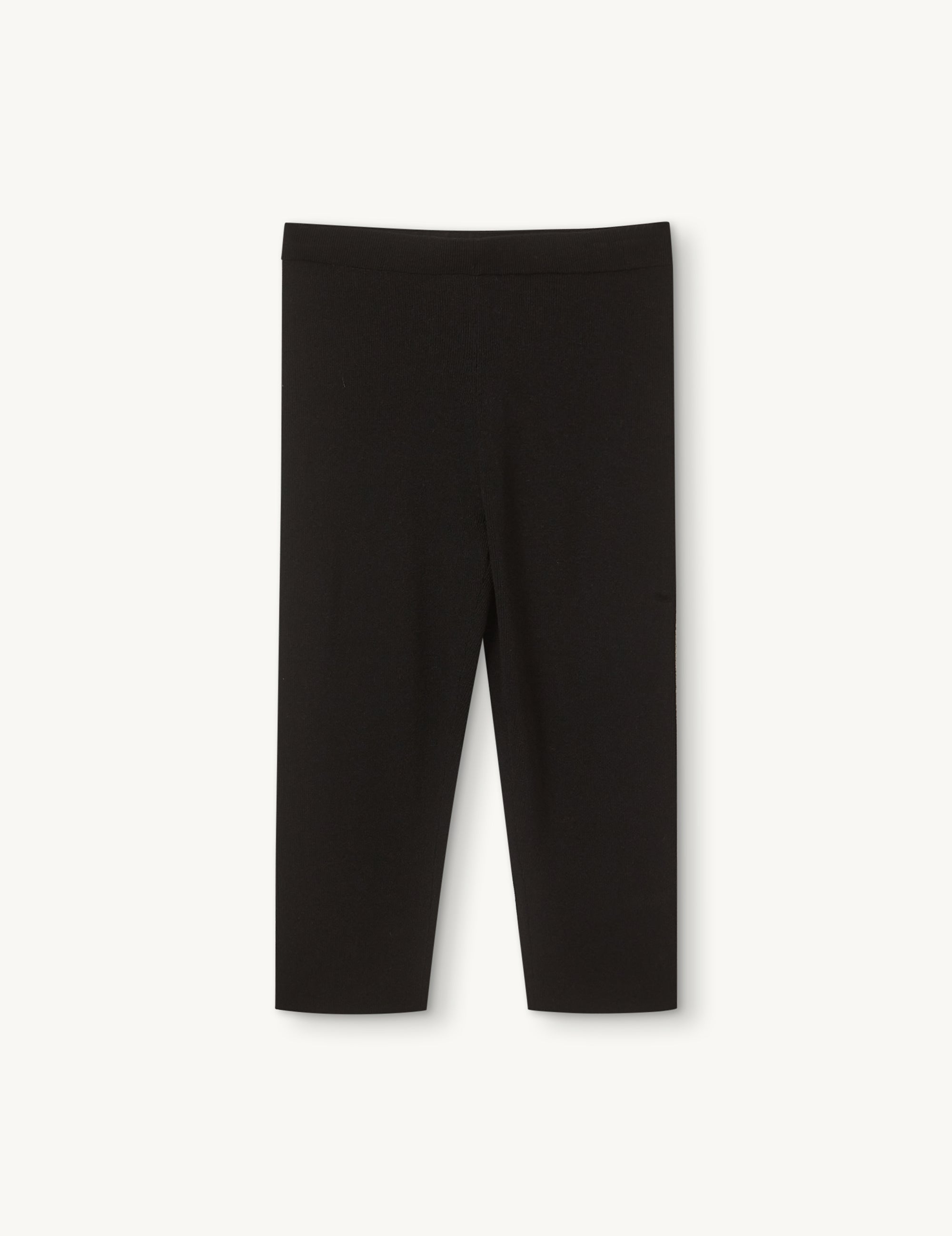 Madison Capri Black