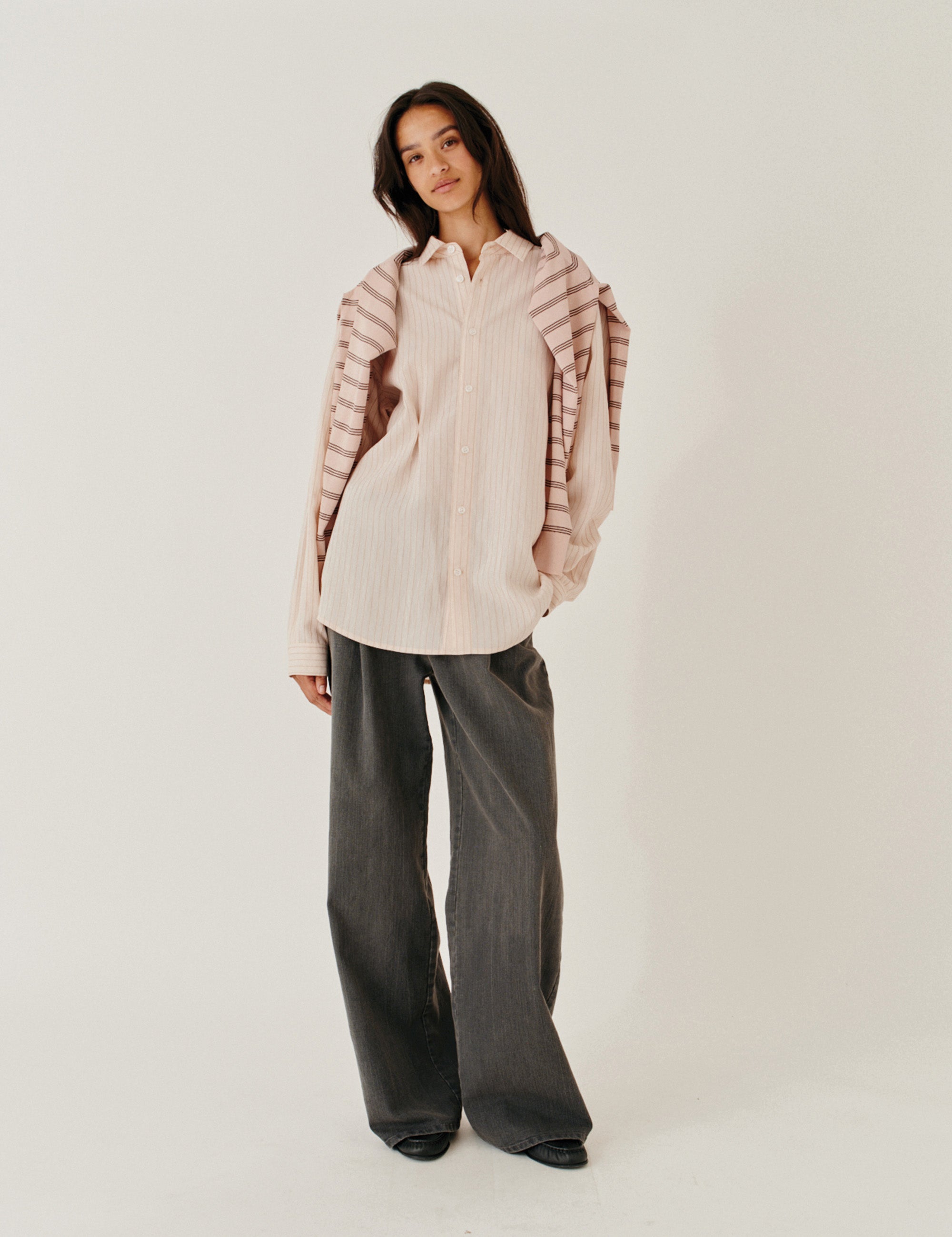 Merci Anagram Pants Dark Grey