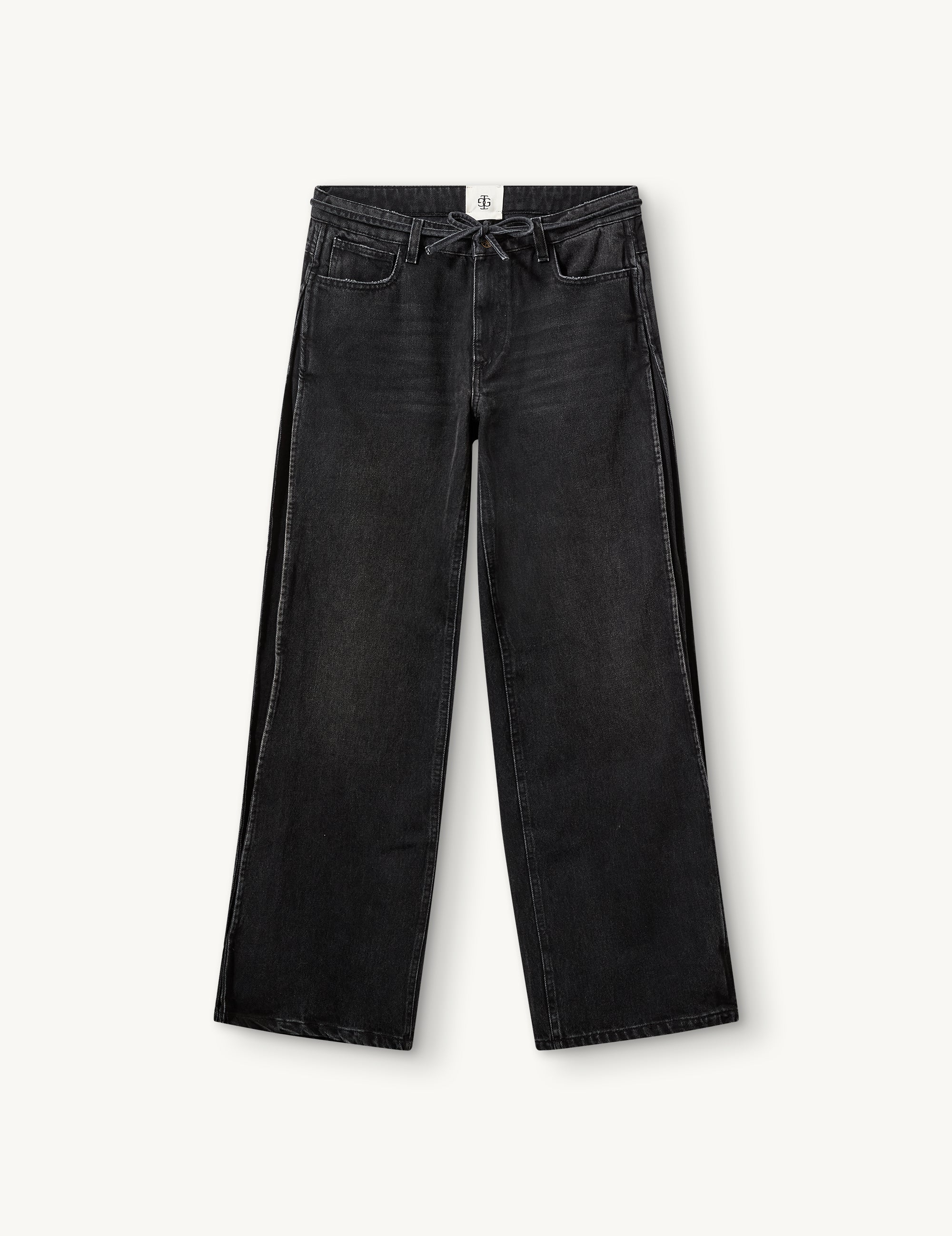 Darcy Barrel Jeans Washed Black Denim 24 / Washed Black Denim