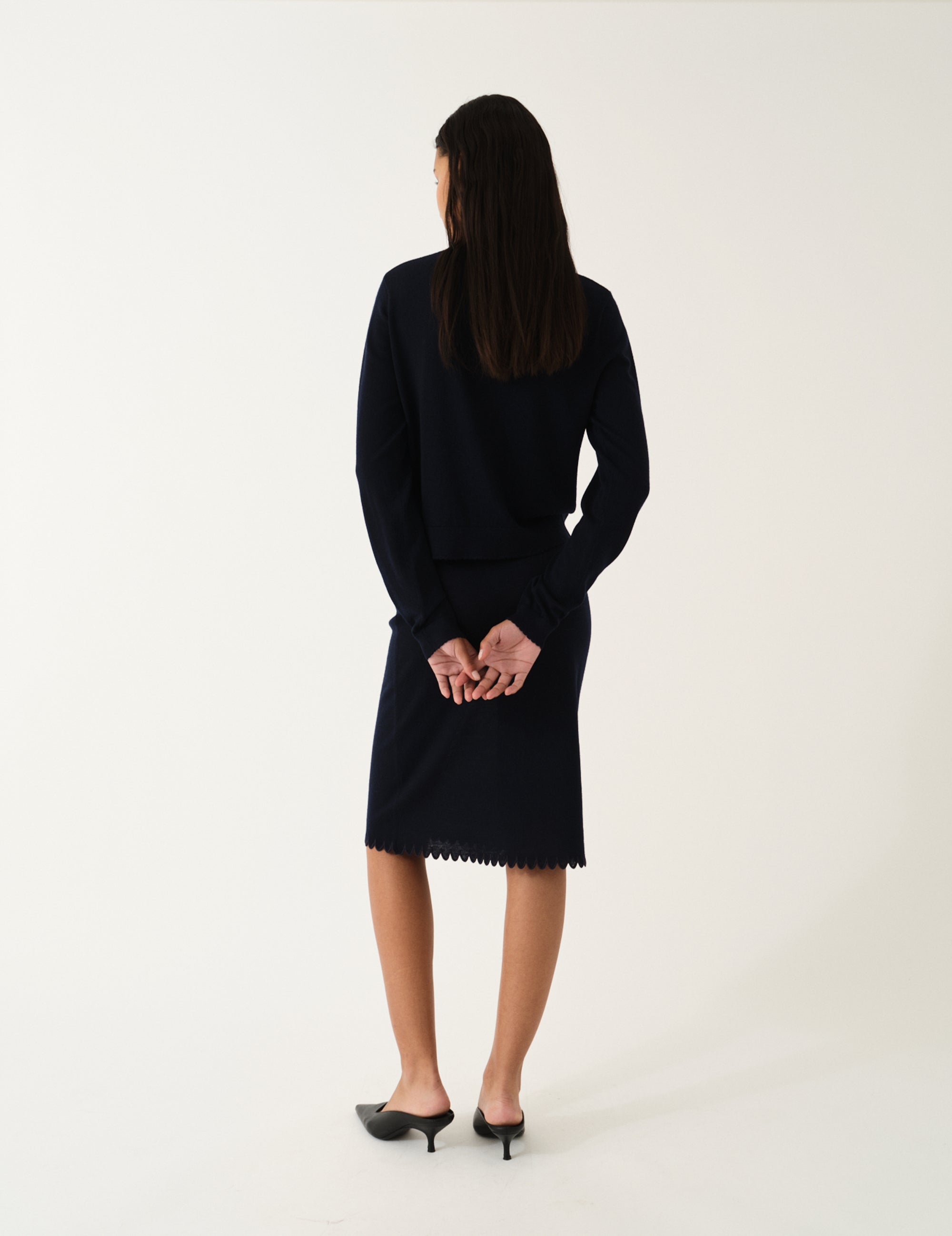 Bergen Scallop Slip Skirt Navy 4 / Navy