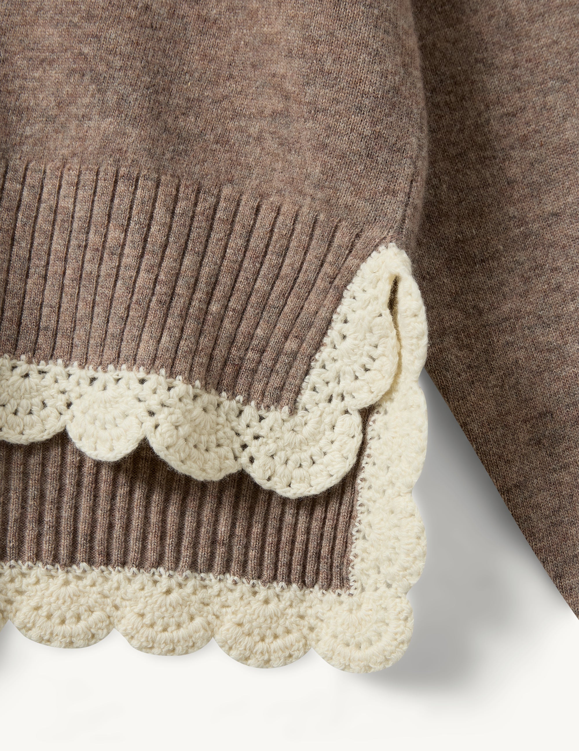 Como Crochet V-Neck Cream 4 / Cream