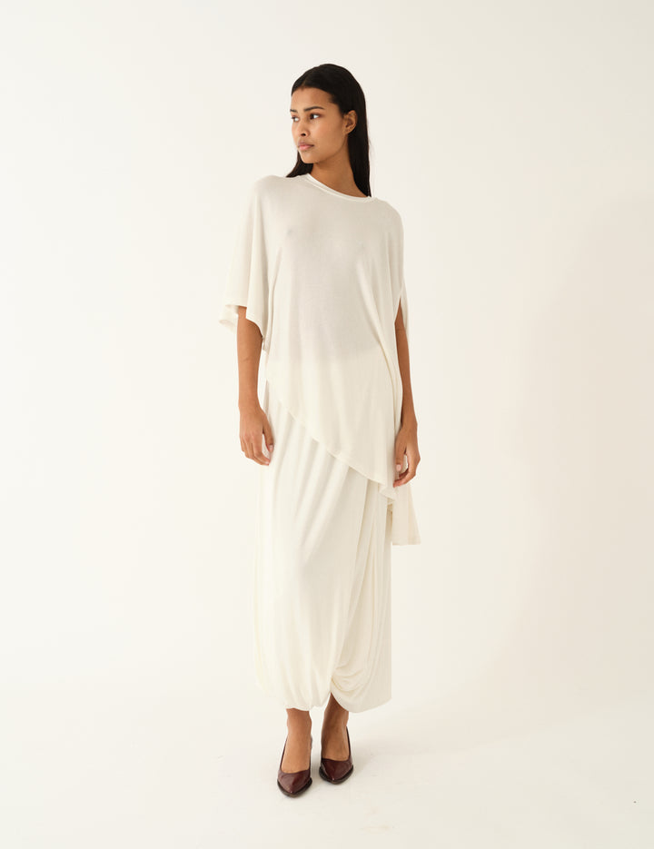 Breanna Asymmetric Top Cream OS / Cream