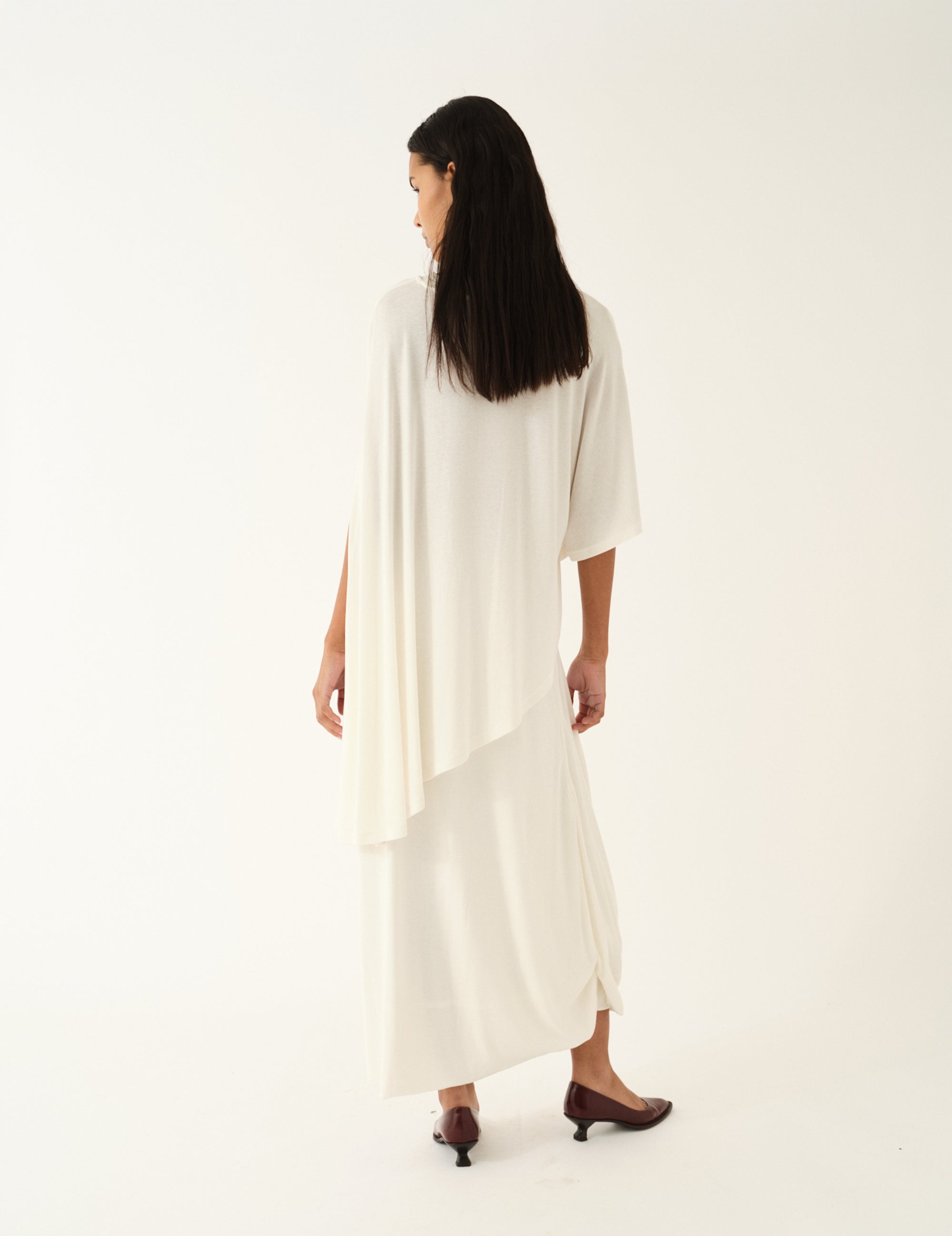 Breanna Asymmetric Top Cream OS / Cream