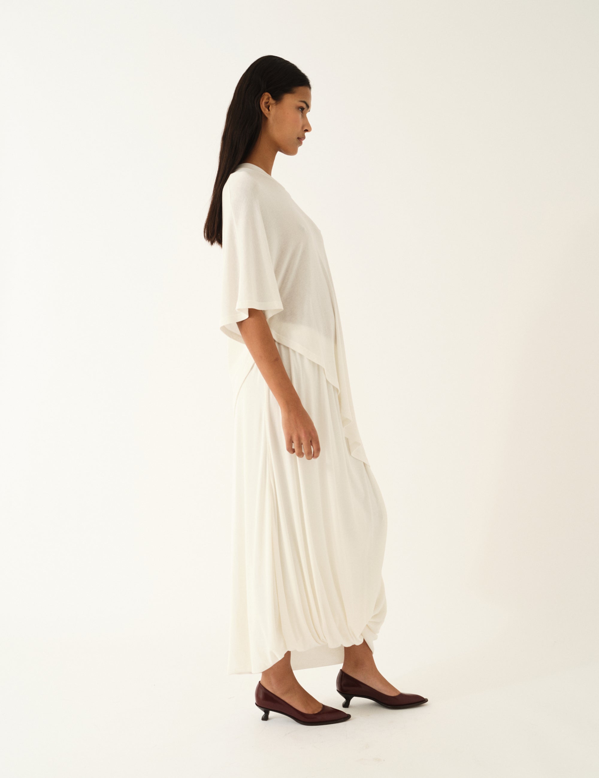 Breanna Asymmetric Top Cream OS / Cream