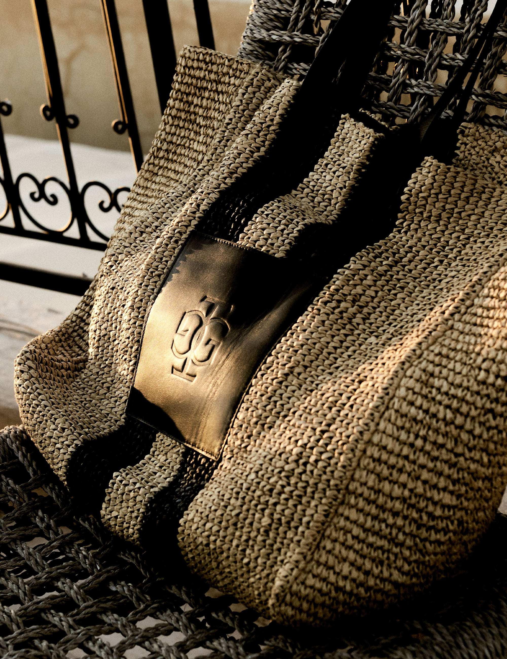 Raffia Beach Bag Black/natural stripe OS / Black/natural stripe