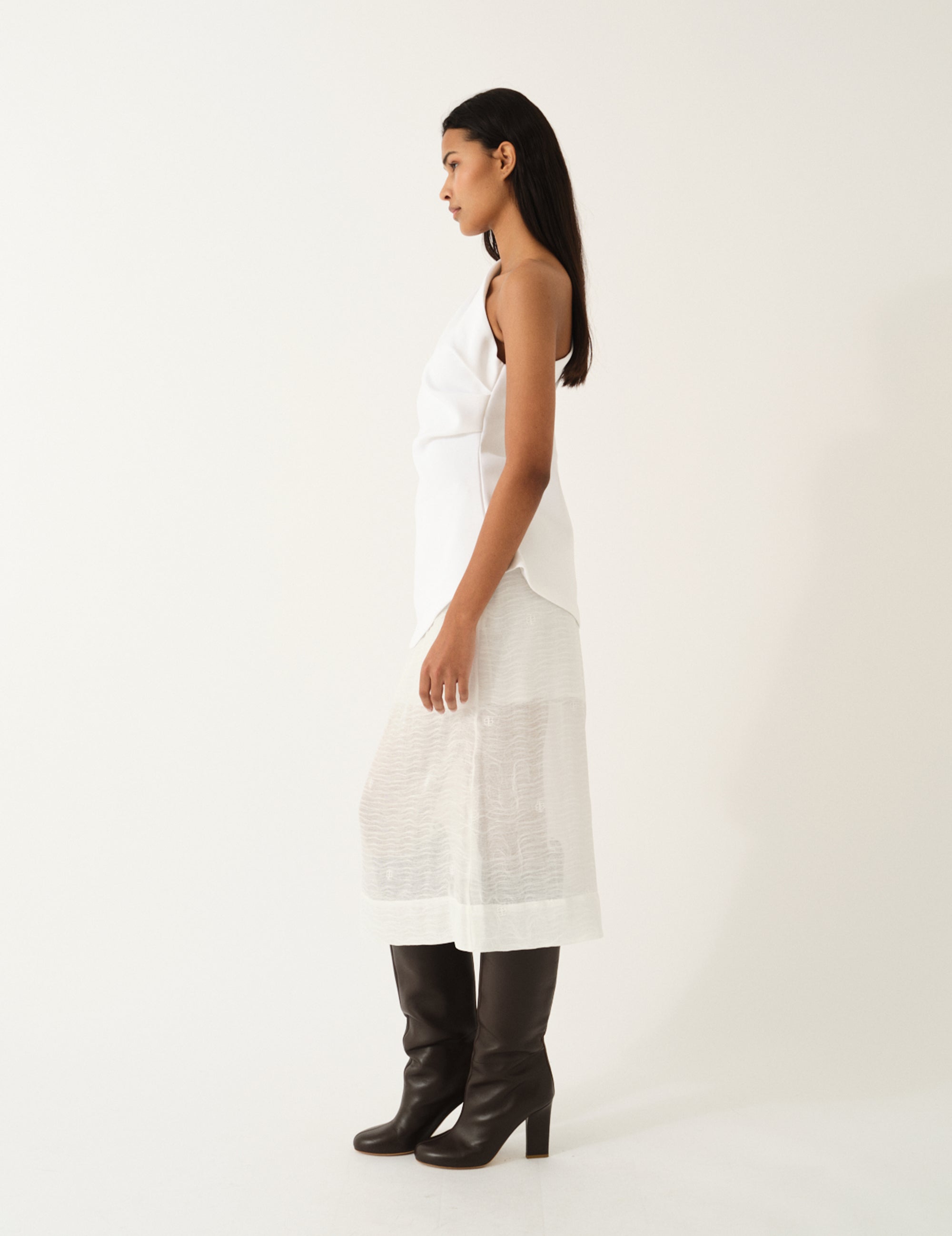 Glam Asymmetric Tee Cream 4 / Cream