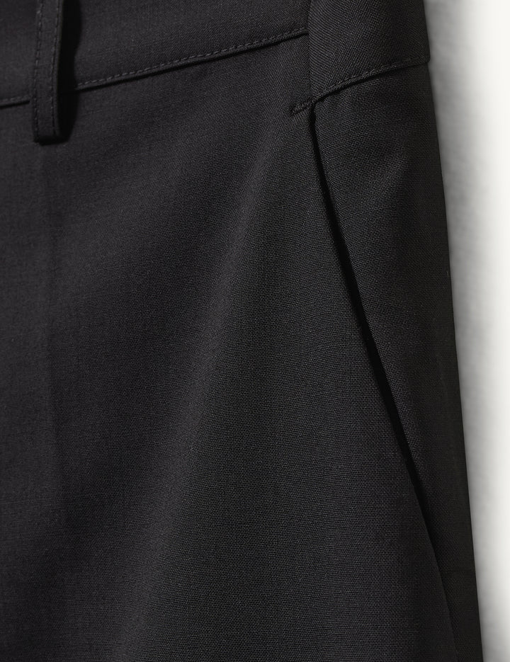 Grand Shorts Black 4 / Black